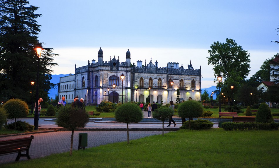 ზუგდიდის მუზეუმი დავით დადიანის ხმლის შესყიდვას  გეგმავს